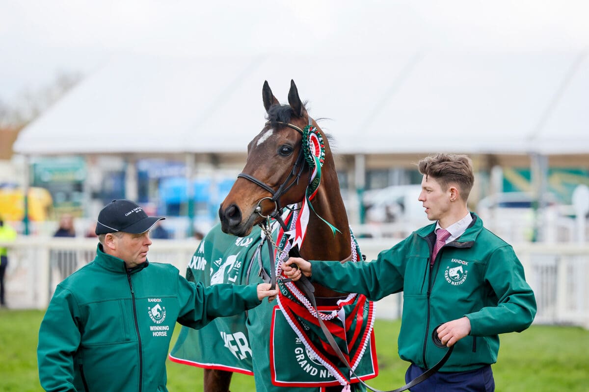 Elliot o I Am Maximus