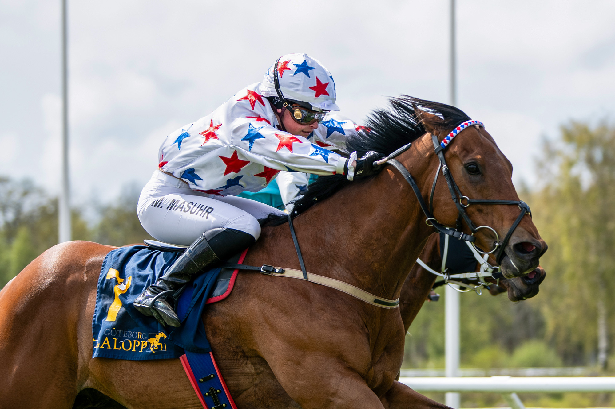 Premiärerna avklarade - storloppen runt hörnet - Jockey Klubben